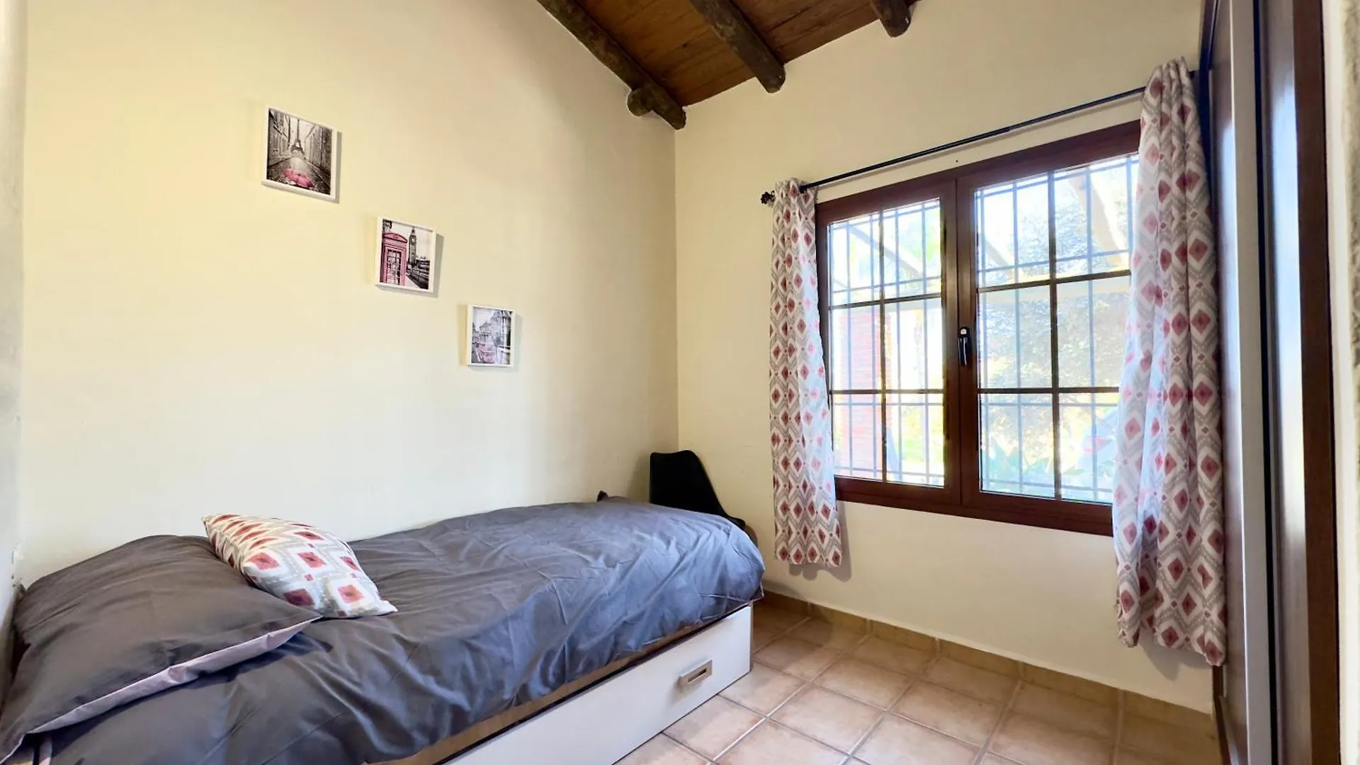 Finca El Cerro - Piscina Y Jacuzzi Málaga