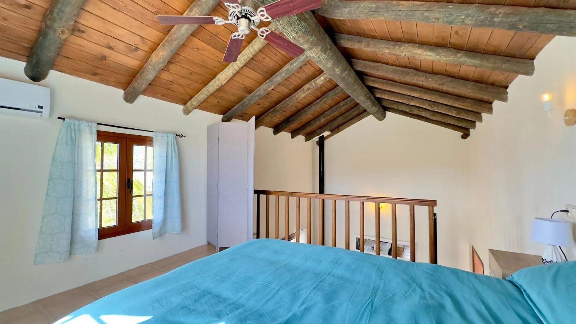Finca El Cerro - Piscina Y Jacuzzi Málaga